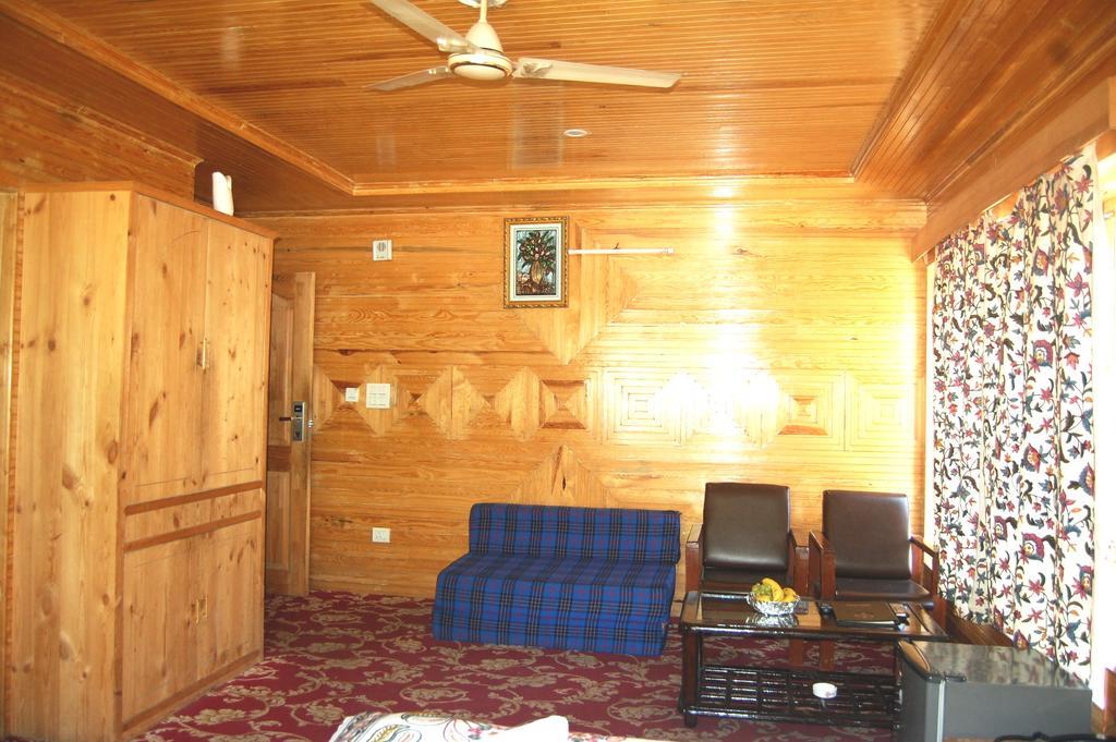 Hotel Paradise Inn Pahalgam Exterior photo