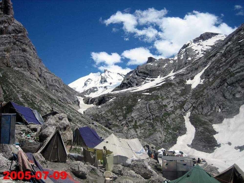 Hotel Paradise Inn Pahalgam Exterior photo